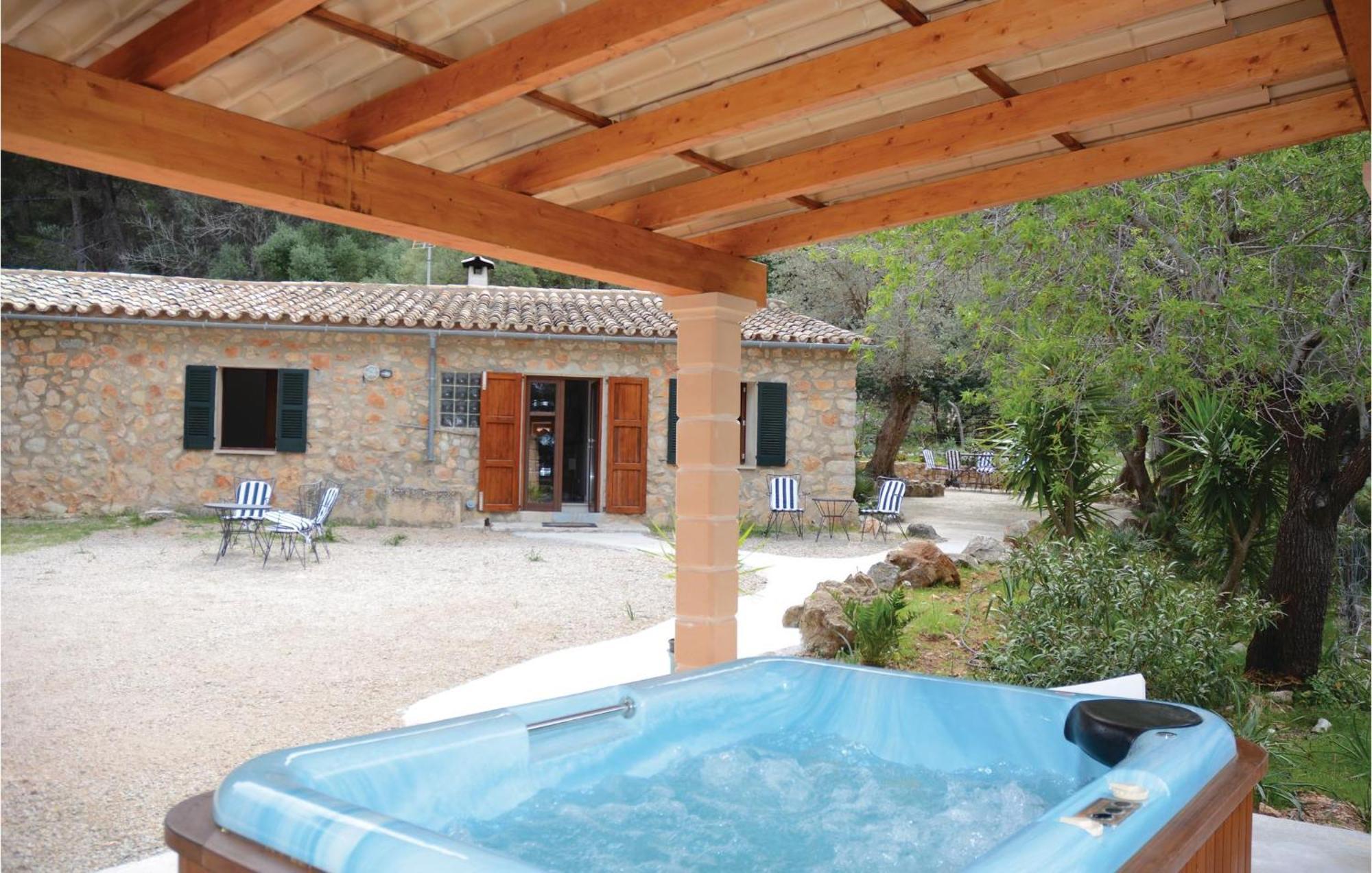 Stunning In With Jacuzzi Estellencs (Mallorca)